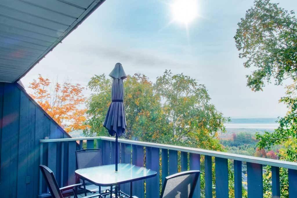 Chalet Mont Sainte-Anne Beaupré Exterior foto